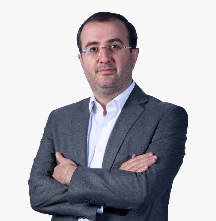 آقای همتيار
